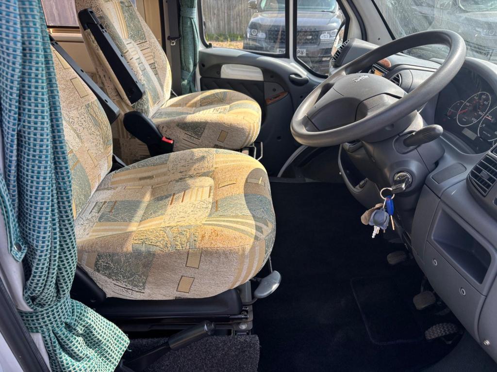 
								2004 Auto-Sleepers Symbol 2.2L 290 LX MWB HDI S/R – £3270 full									