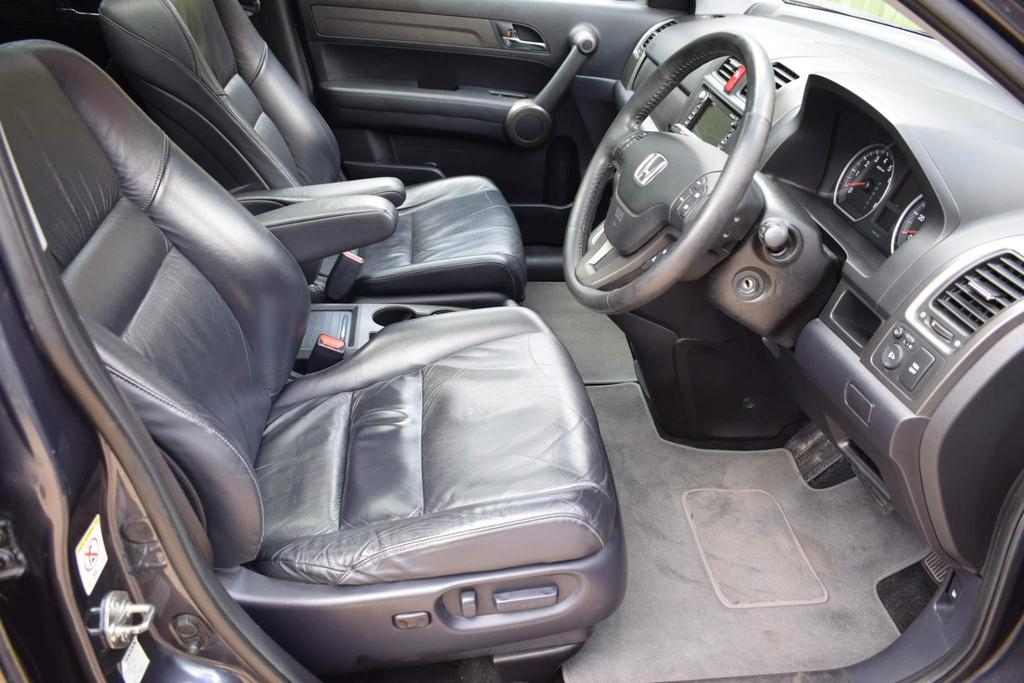 
								2010 Honda CR-V EX 2.0L – £1400 full									