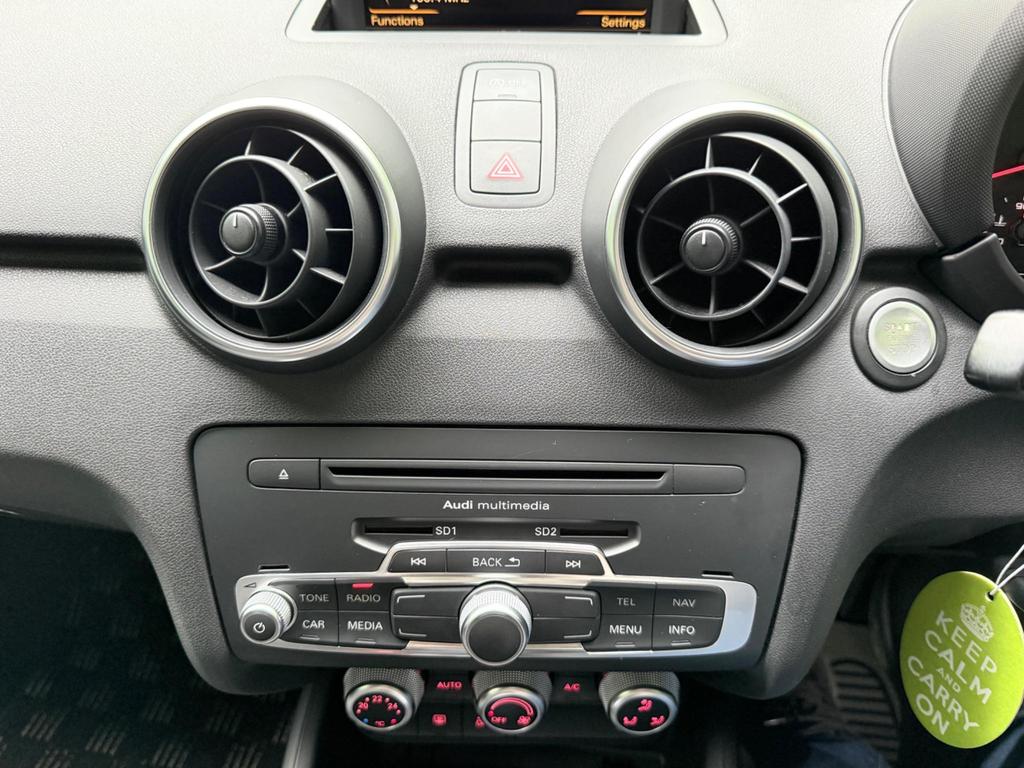 
								2014 Audi A1 1.4L TFSI Sport Sportback S – £1580 full									