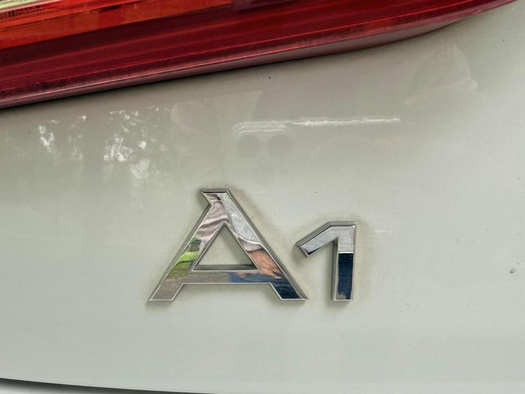 
								2014 Audi A1 1.4L TFSI Sport Sportback S – £1580 full									