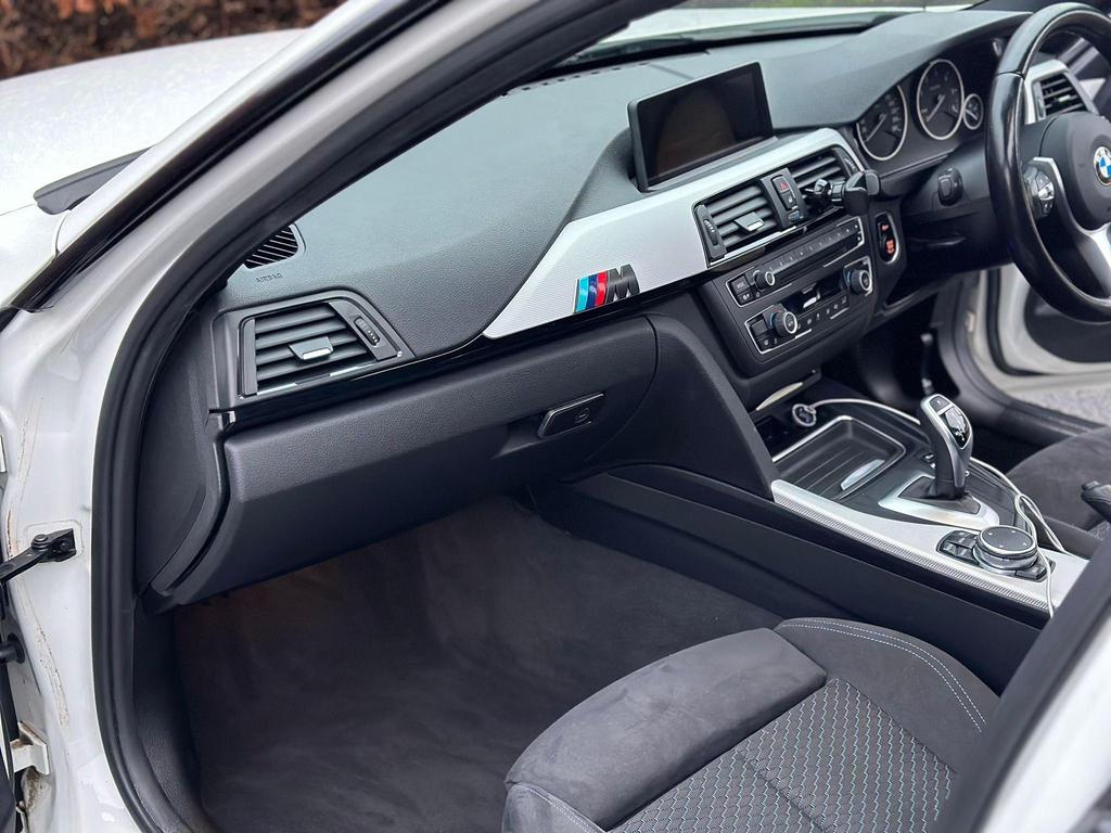 
								2014 BMW 3 Series 2.0L 320d M – £1750 full									