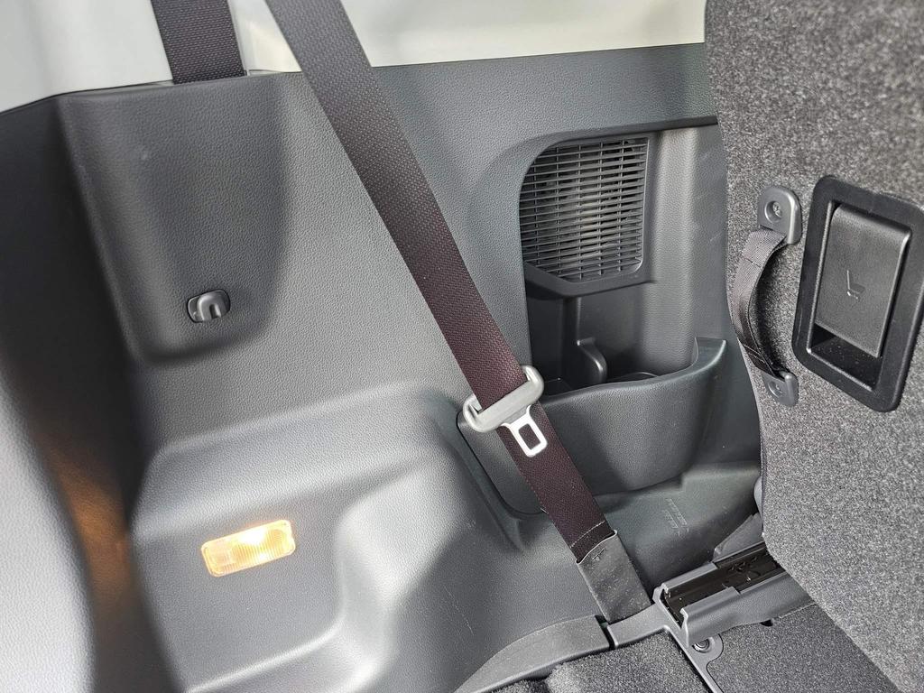 
								2017 Toyota Roomy 1.3L Turbo – £1600 full									