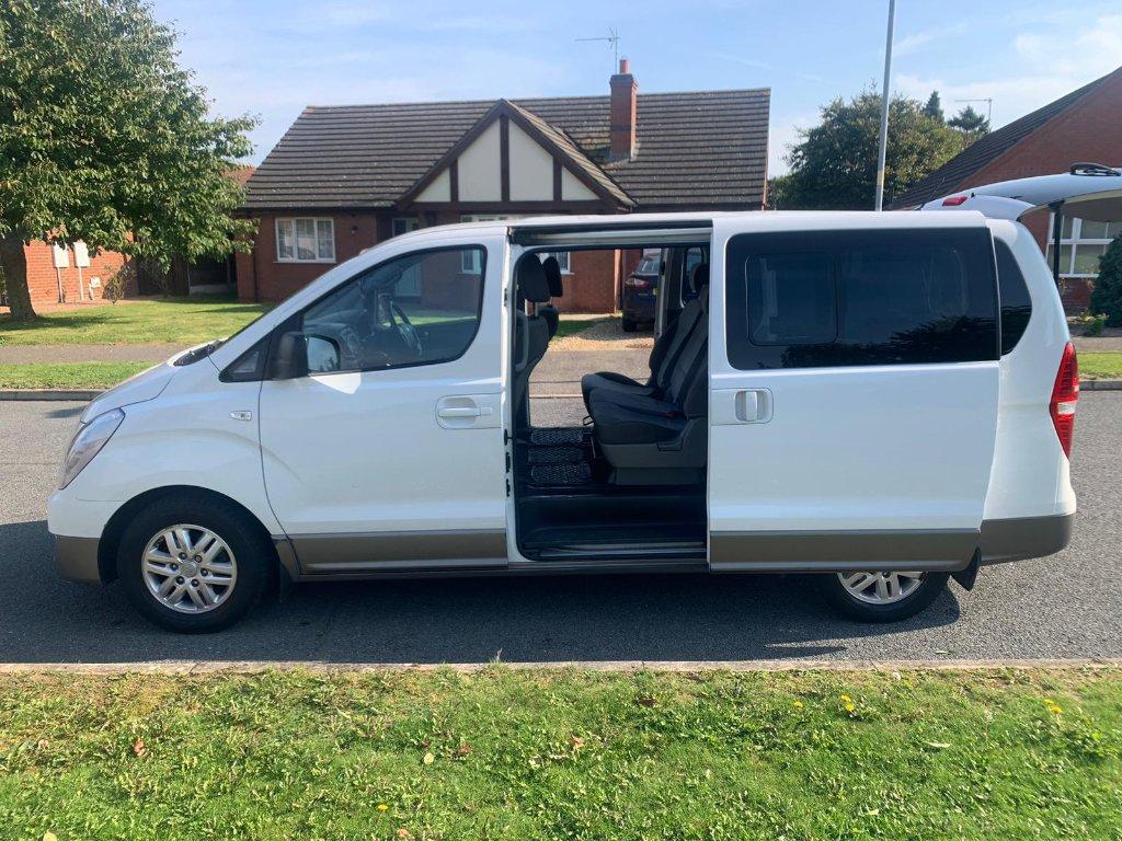 
								2017 Hyundai i800 2.5L CRDi SE – £3180 full									