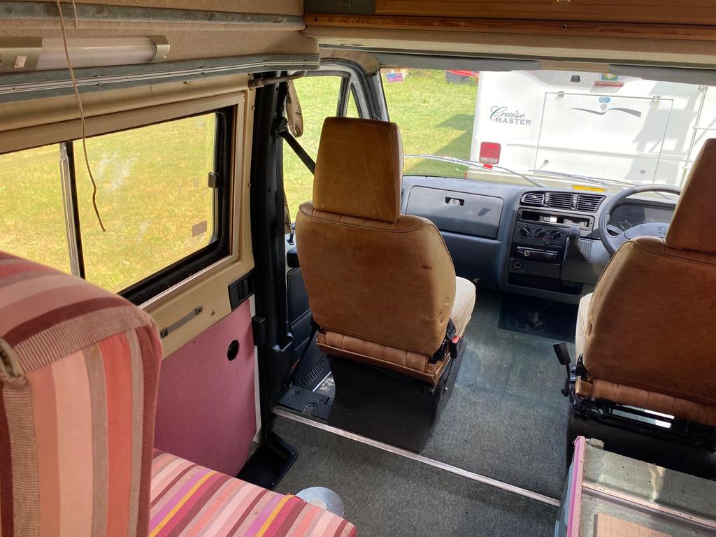 
								1996 Auto-Sleepers Symphony 2.0L Petrol – £2500 full									