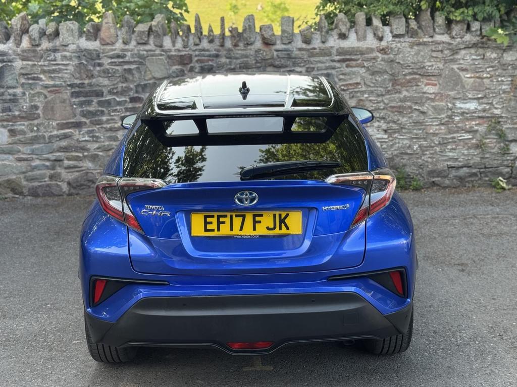 
								2017 Toyota C-HR 1.8L VVT-h Dynamic CVT Petrol Hybrid – £3000 full									