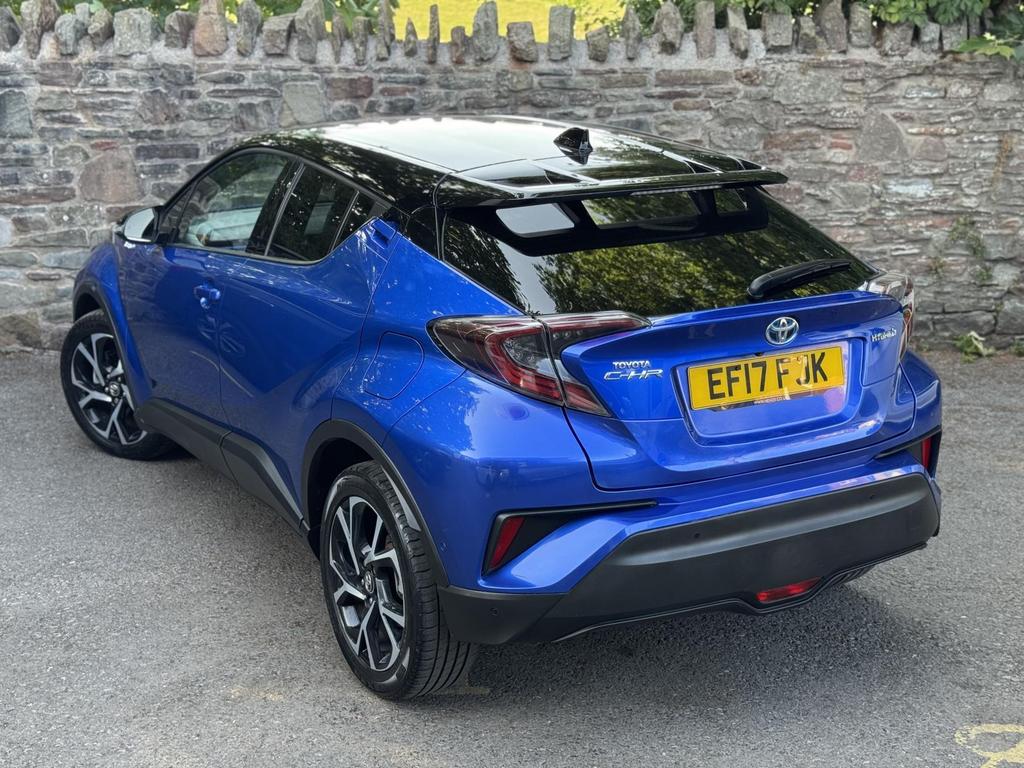 
								2017 Toyota C-HR 1.8L VVT-h Dynamic CVT Petrol Hybrid – £3000 full									