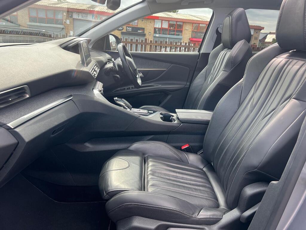 
								2017 Peugeot 3008 1.2L PureTech Allure EAT – £2500 full									