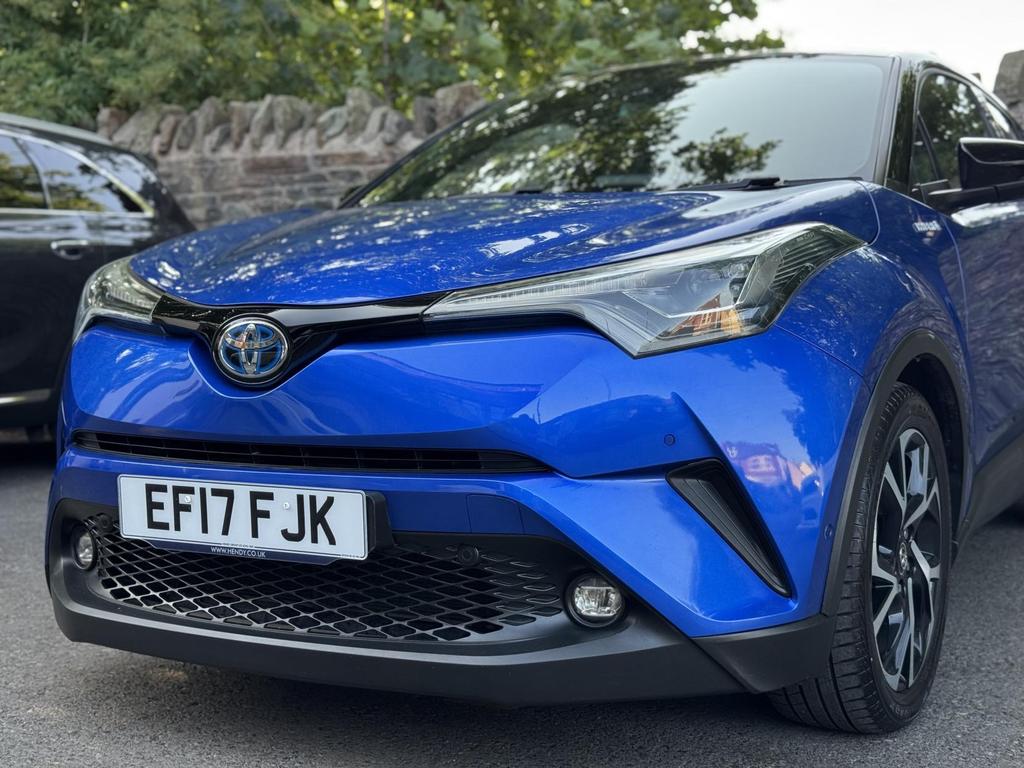 
								2017 Toyota C-HR 1.8L VVT-h Dynamic CVT Petrol Hybrid – £3000 full									