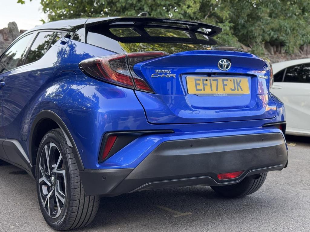 
								2017 Toyota C-HR 1.8L VVT-h Dynamic CVT Petrol Hybrid – £3000 full									