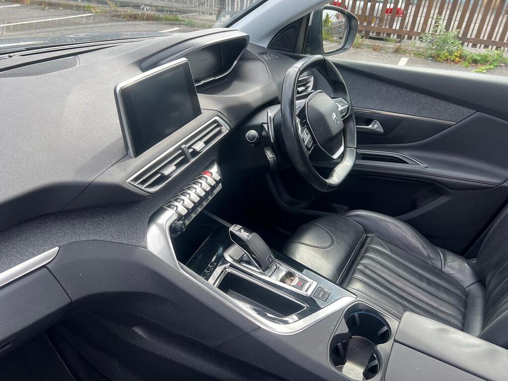 
								2017 Peugeot 3008 1.2L PureTech Allure EAT – £2500 full									